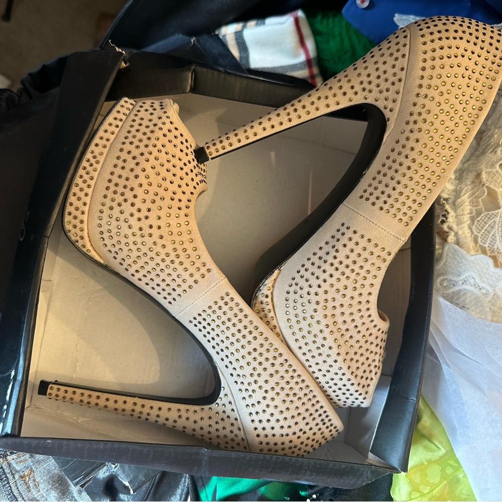 Sexy peep toe heels